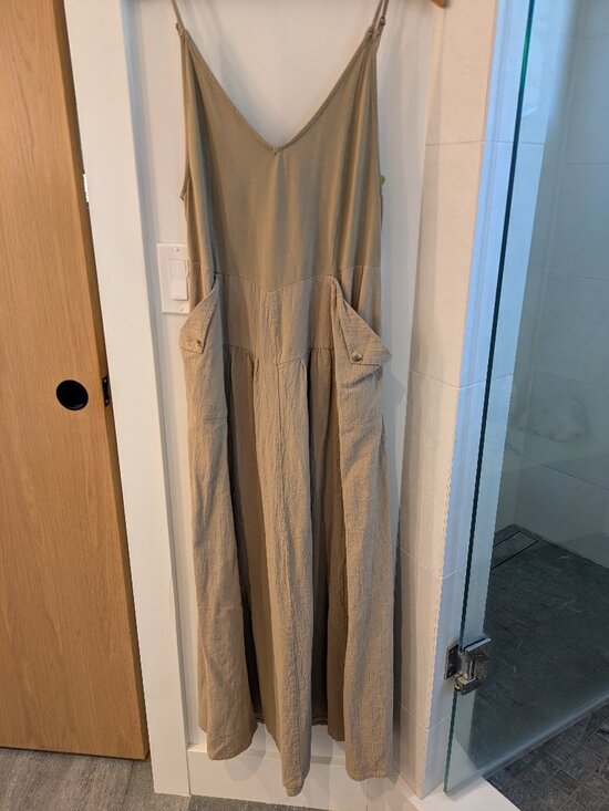 Free People Dresses & Skirts - Free People Soledad Linen Blend Midi Dress in Khaki Size L.